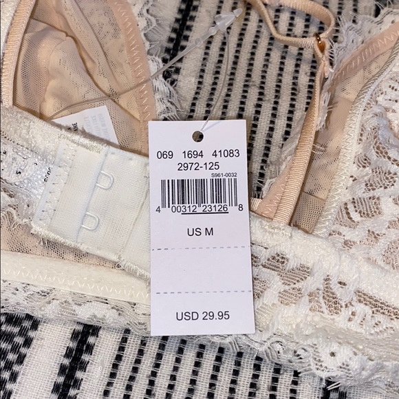 Aerie Strappy Back Bralette - Picture 3 of 3